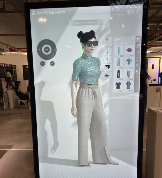 augmented reality clothing