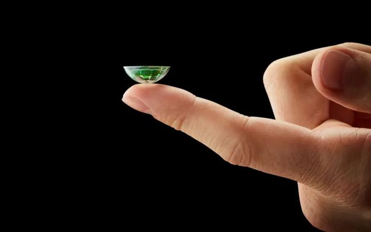 contact lenses with augmented reality